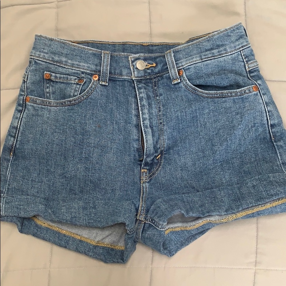 Levi Jean Shorts